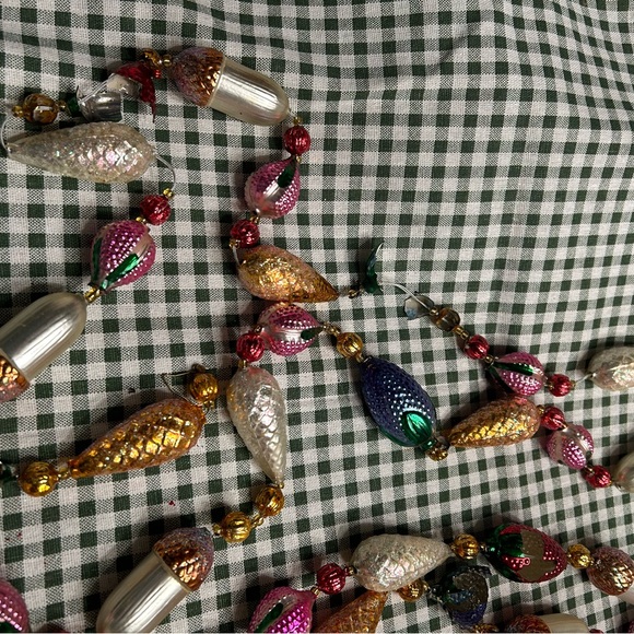 Christopher Radko Nuts & Berries Garland - Picture 6 of 7